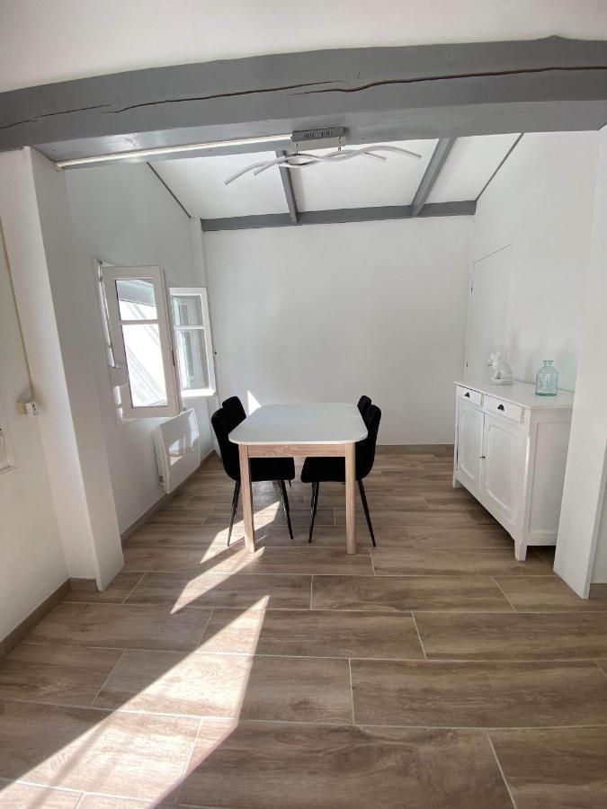 Maison Bord De Lac De Charmes Bannes  Kültér fotó